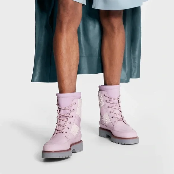Louis Vuitton Mens Authentic '20 Landscape Combat Boots Purple LV